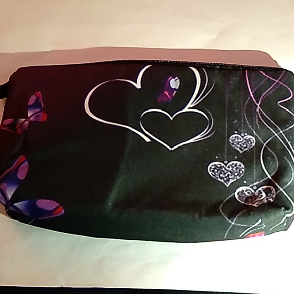 NEW-COSMETIC BAG- 🦋 and Hearts 💕 - Picture 7 of 10